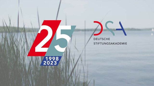 Read more about the article 25 Jahre Deutsche Stiftungsakademie